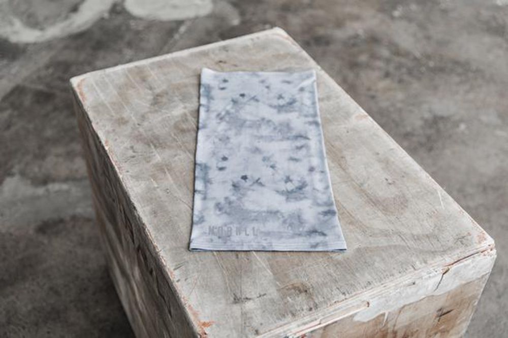 NOBULL Gaiter Eşarplar - Beyaz Siyah Tie-Dye - Turkiye (NLF-817253)